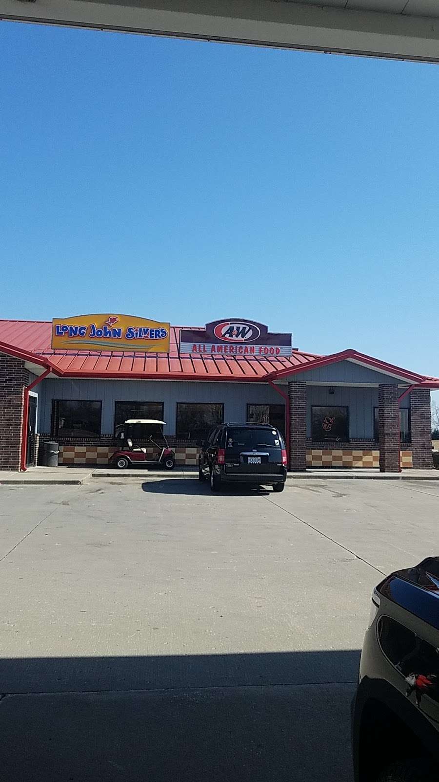 A&W Restaurant | 303 S, MO-13, Lowry City, MO 64763, USA | Phone: (417) 644-7850