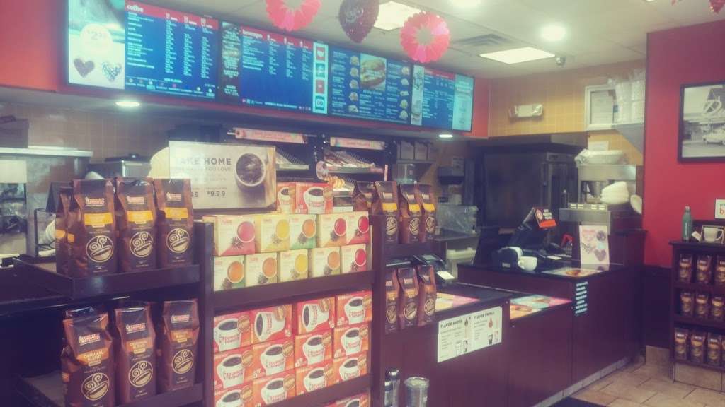 Dunkin Donuts | 6324 N Crescent Blvd, Pennsauken Township, NJ 08109, USA | Phone: (856) 317-2290