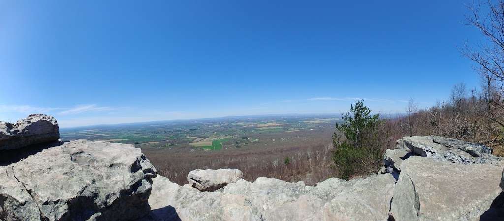 Black Rock Trail Intersection | Black Rock Access Trail, Hagerstown, MD 21740