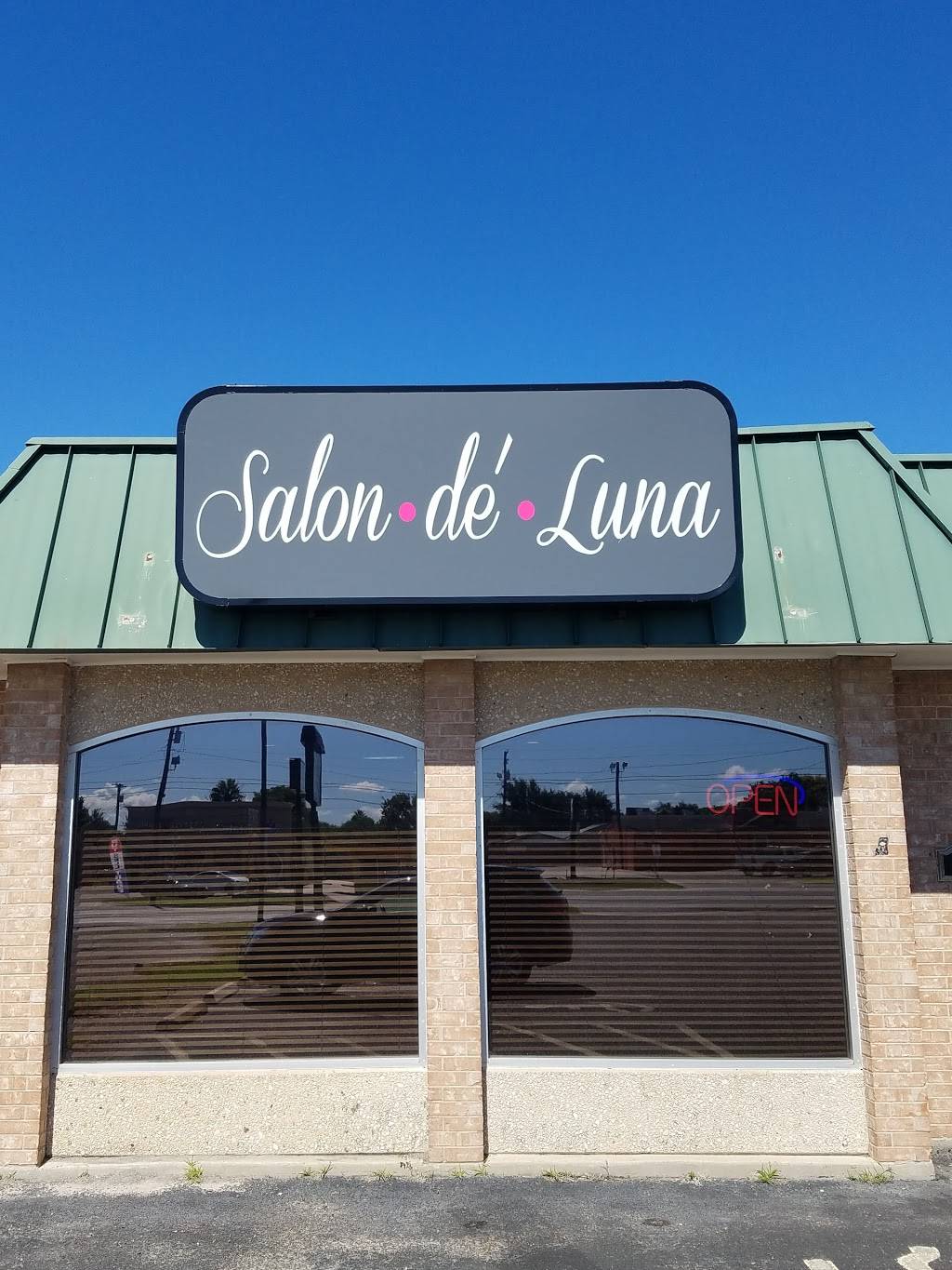 Salon De Luna | 4364 S Alameda St, Corpus Christi, TX 78412, USA | Phone: (361) 852-5523