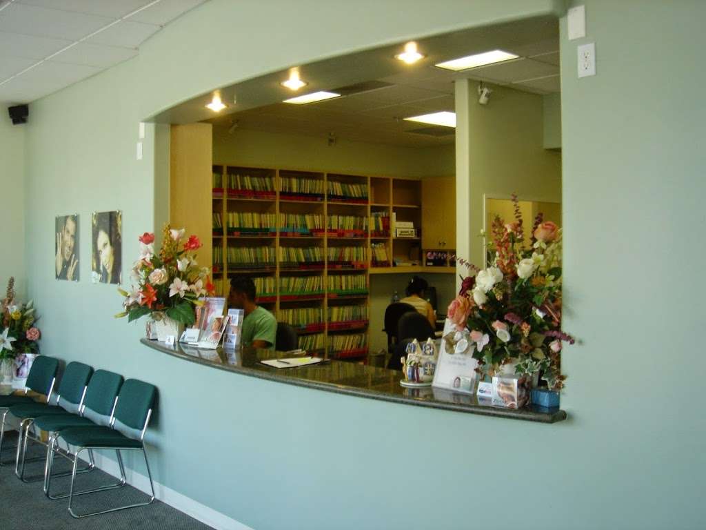 Dental Masters - Downey | 2658, 12156 Lakewood Blvd, Downey, CA 90242, USA | Phone: (562) 803-1600