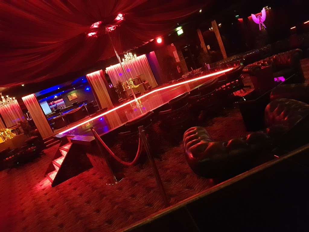 Tenshi Gentlemens Club | Circus Tavern, Arterial Rd, Purfleet RM19 1TS, UK | Phone: 01708 863838