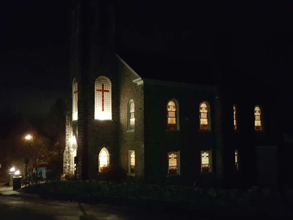 Blue Church | 5900 Applebutter Hill Rd, Coopersburg, PA 18036, USA