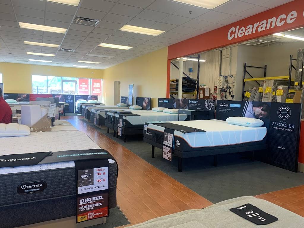 Mattress Firm Clearance | 6515 N Buffalo Dr STE 120, Las Vegas, NV 89131, USA | Phone: (702) 396-4573