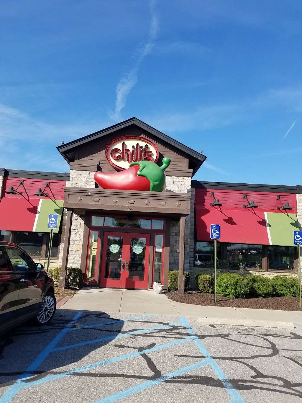 Chilis Grill & Bar | 1079 N National Rd, Columbus, IN 47201, USA | Phone: (812) 348-7596