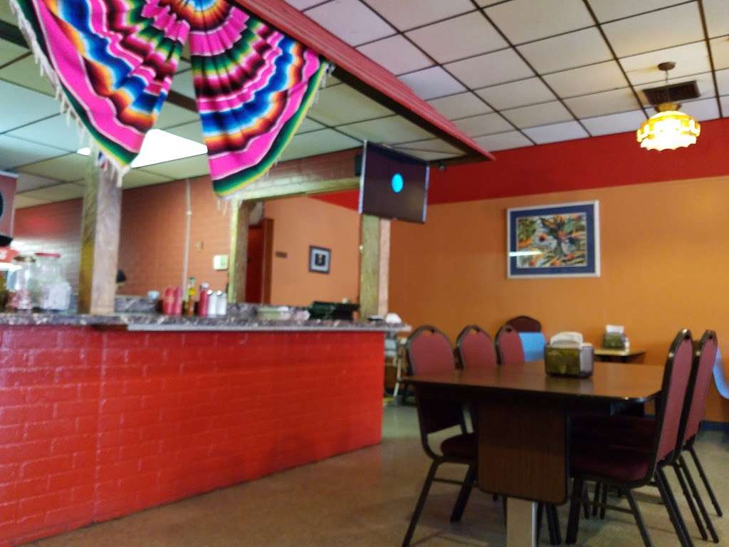 Hidalgo Restaurant | 308 Barton St, Pawtucket, RI 02860, USA | Phone: (401) 722-7622