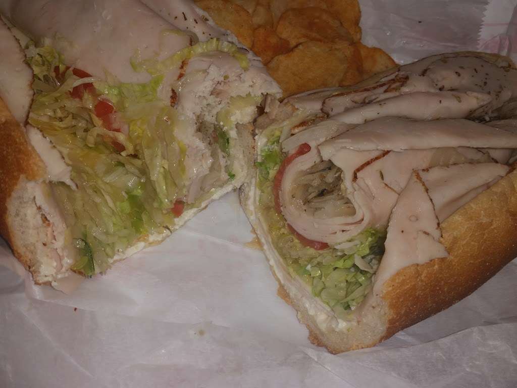 Lees Hoagie House | 7328 Castor Ave, Philadelphia, PA 19152, USA | Phone: (215) 742-8111