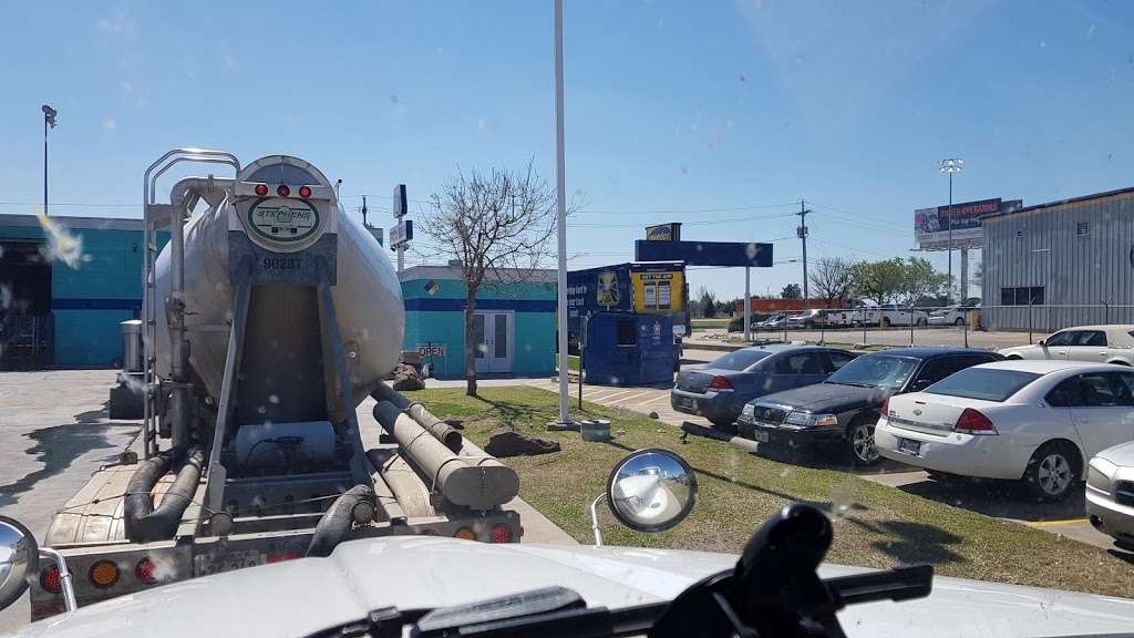 Blue Beacon Truck Wash of Dallas, TX | 34245 LBJ Freeway, I-20 Exit 472, Dallas, TX 75241, USA | Phone: (972) 225-8570