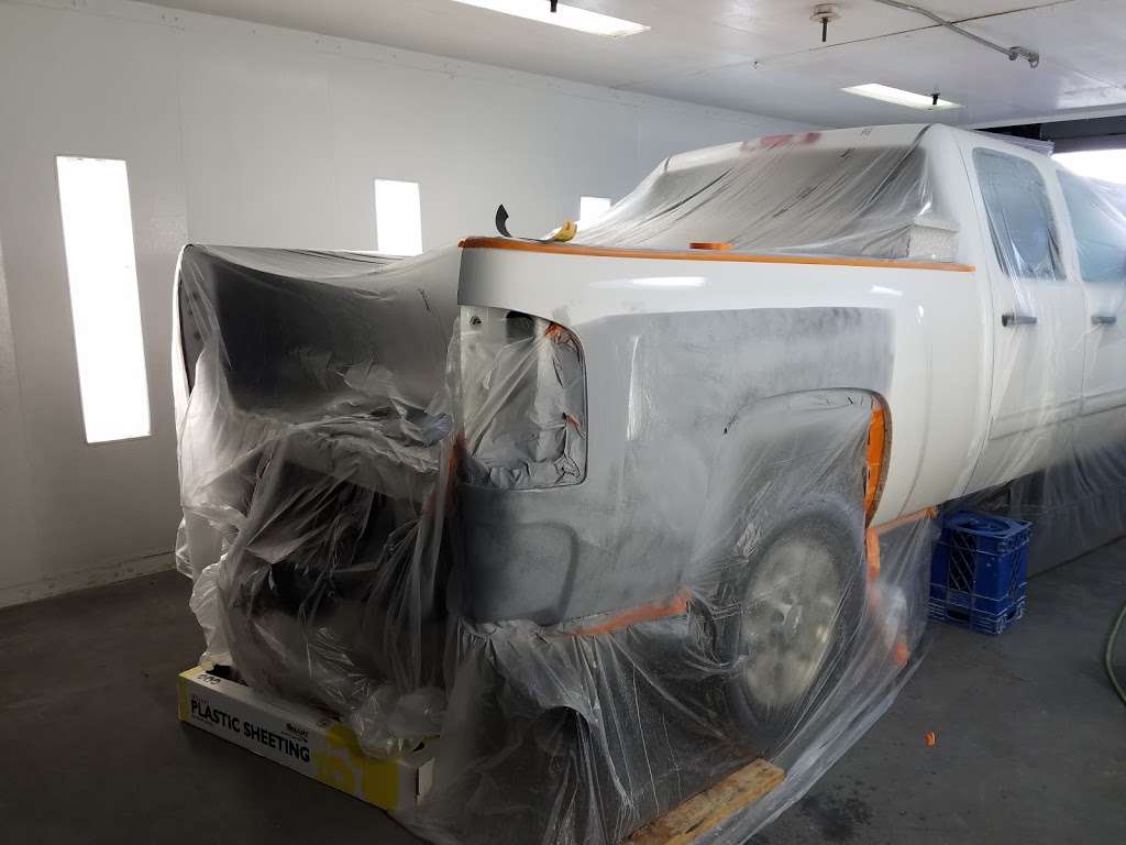 Interstate 9w Auto Body | 434 Demarest Ave, Closter, NJ 07624, USA | Phone: (201) 768-0528