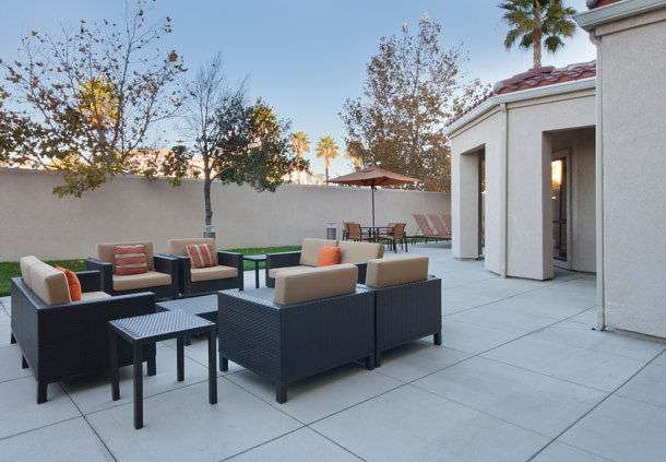 Courtyard by Marriott Palmdale | 530 W Rancho Vista Blvd, Palmdale, CA 93551, USA | Phone: (661) 947-4100
