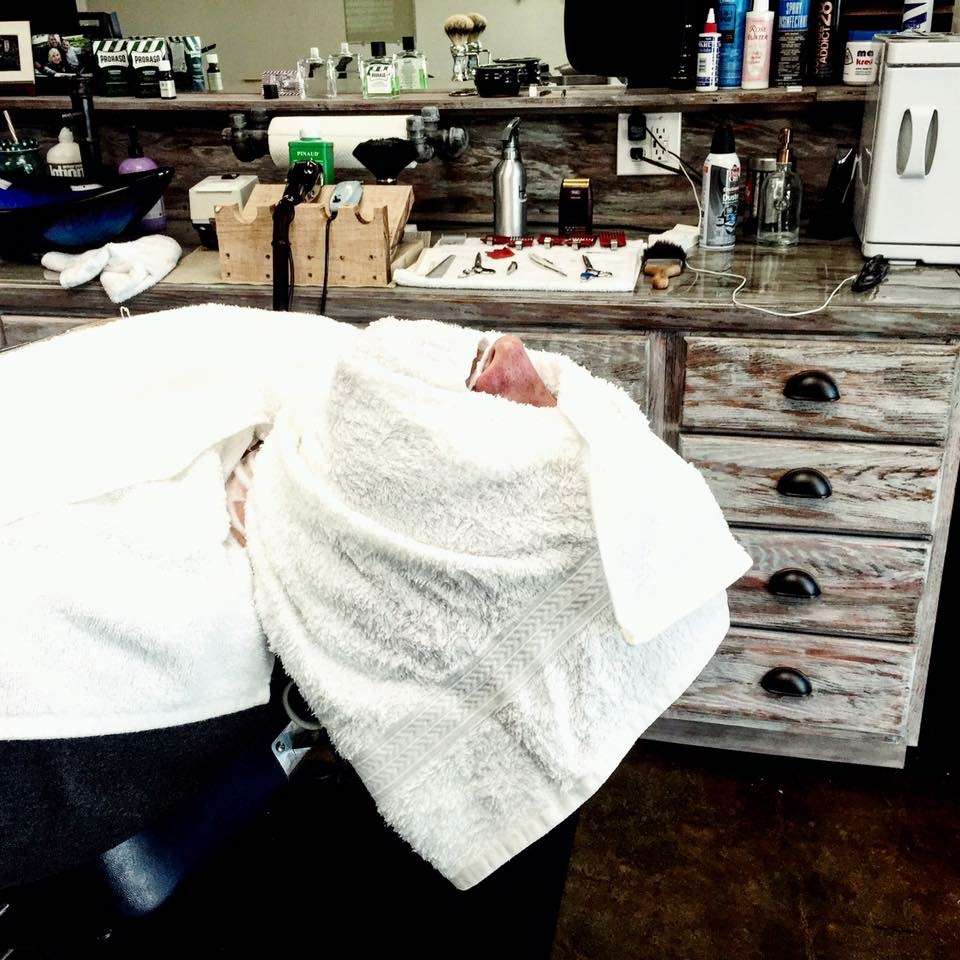 Blue Springs Barber Shop | 1614 MO-7, Blue Springs, MO 64014, USA | Phone: (816) 447-8184