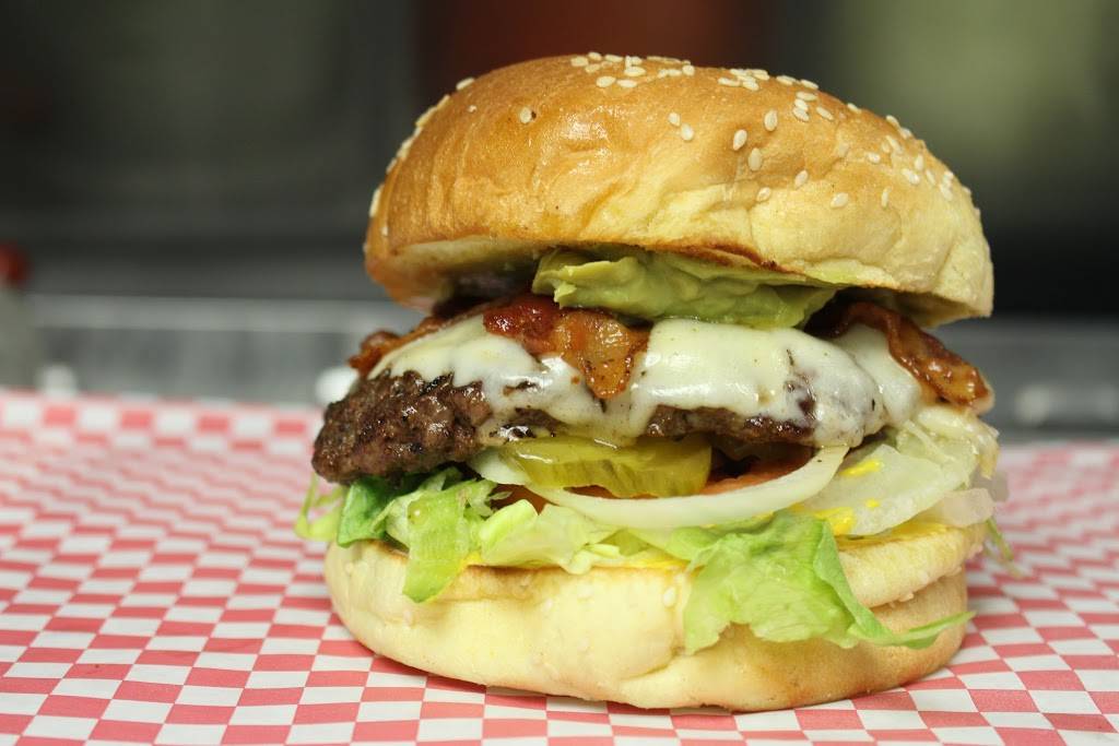 Carytown Burgers & Fries Lakeside | 5404 Lakeside Ave, Henrico, VA 23228, USA | Phone: (804) 266-5333