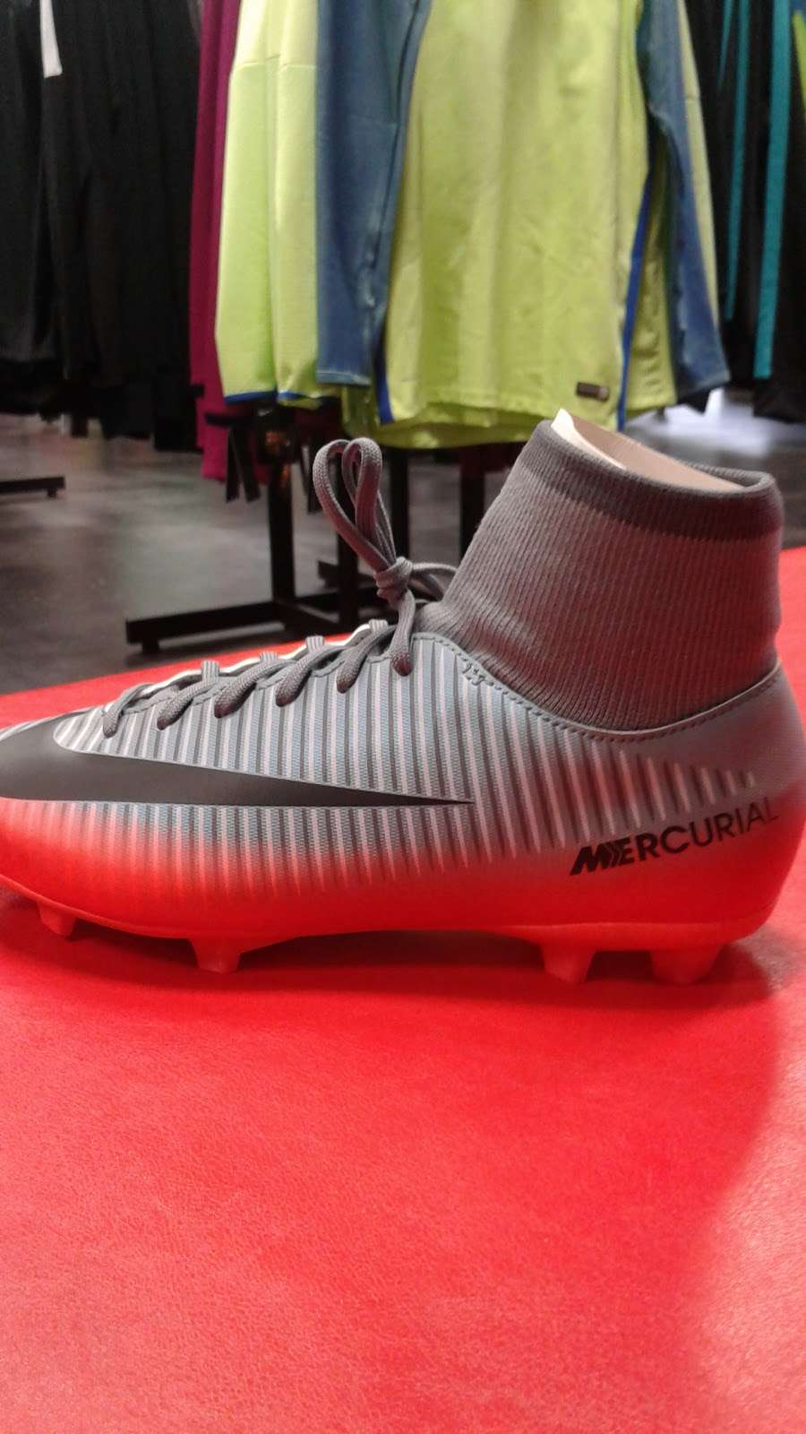 Soccer Wearhouse | 12762 Limonite Ave, Eastvale, CA 92880 | Phone: (951) 898-7622