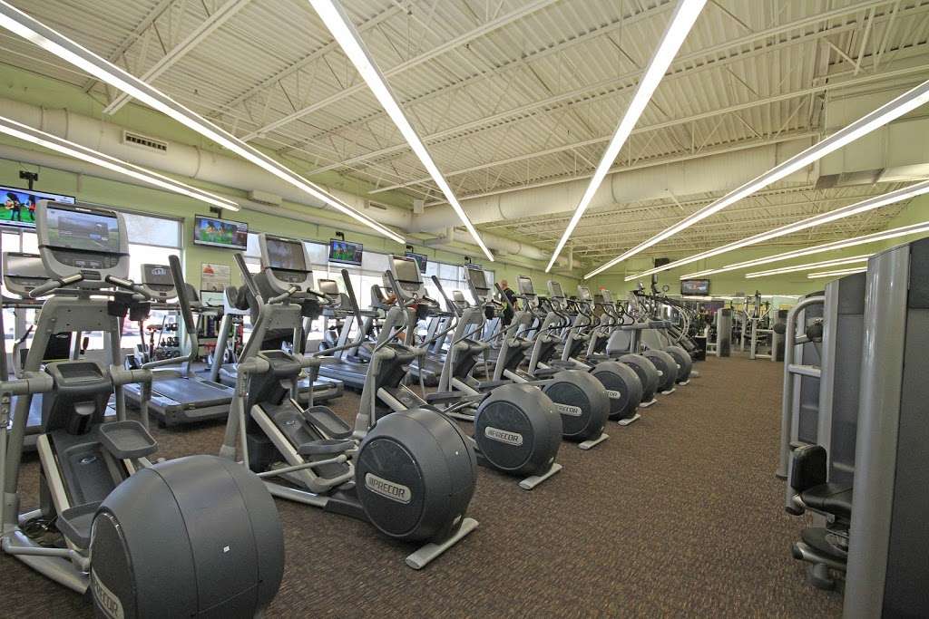 Challenge Fitness | 2021 Lawrence Ave, Lockport, IL 60441 | Phone: (815) 838-3621