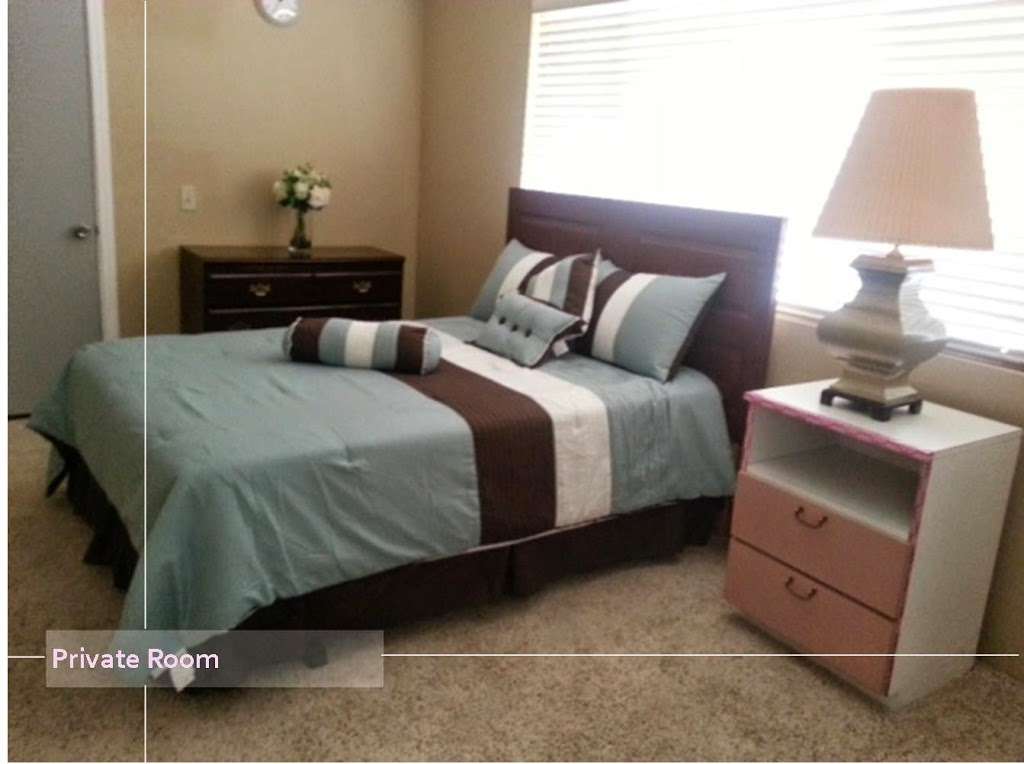 Pink Coral Residence II | 40343 15th St W, Palmdale, CA 93551 | Phone: (661) 480-5985