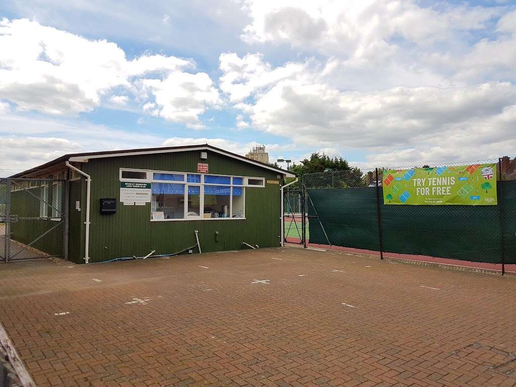 Bromley Wendover Lawn Tennis Club | Glanville Road, Bromley BR2 9LW, UK | Phone: 020 8460 4052