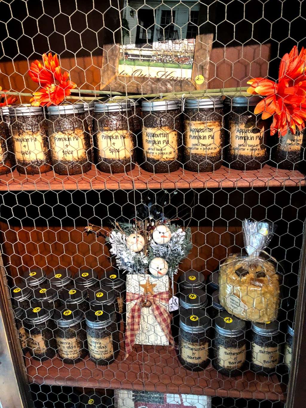 Gram-ma’s Country Corner | 2608 PA-940, Pocono Summit, PA 18346, USA | Phone: (570) 216-3350