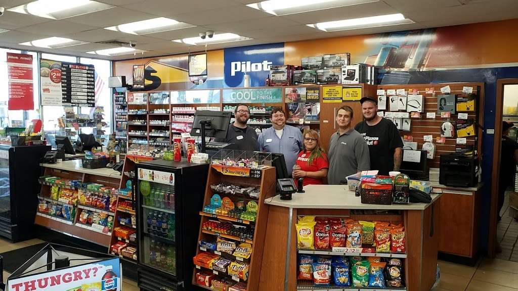 Pilot Travel Center | 2640 N 600 W, Greenfield, IN 46140, USA | Phone: (317) 894-1910