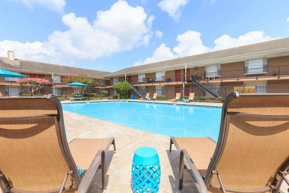 Solano Apartments | 535 W NASA Pkwy, Webster, TX 77598, USA | Phone: (281) 338-7368