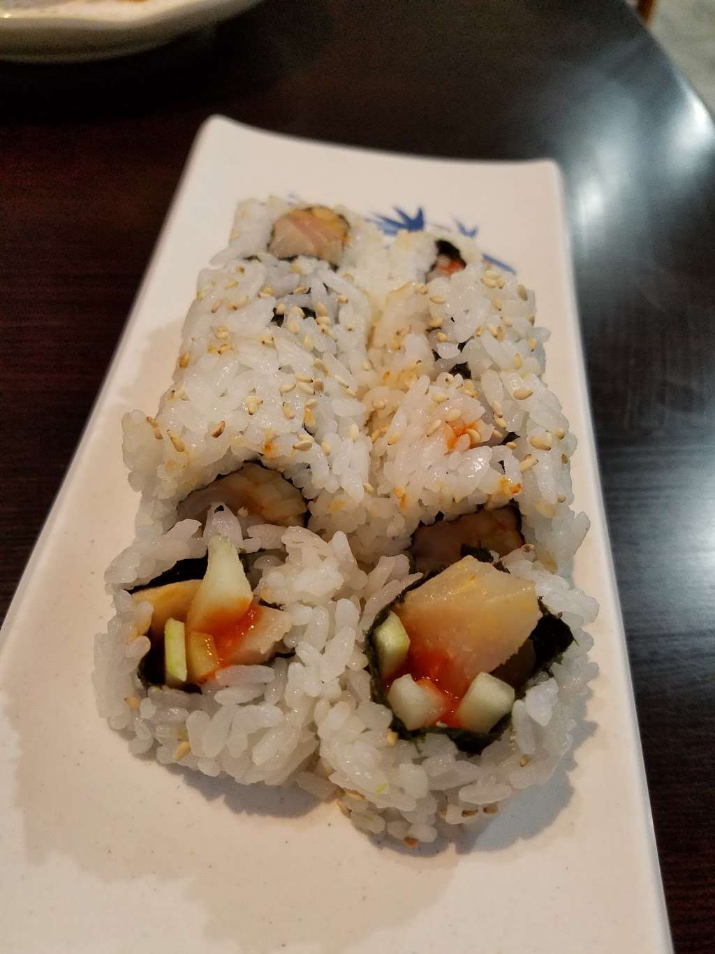 Sushi Namu | 2220 E Plaza Blvd, National City, CA 91950, USA | Phone: (619) 420-5555