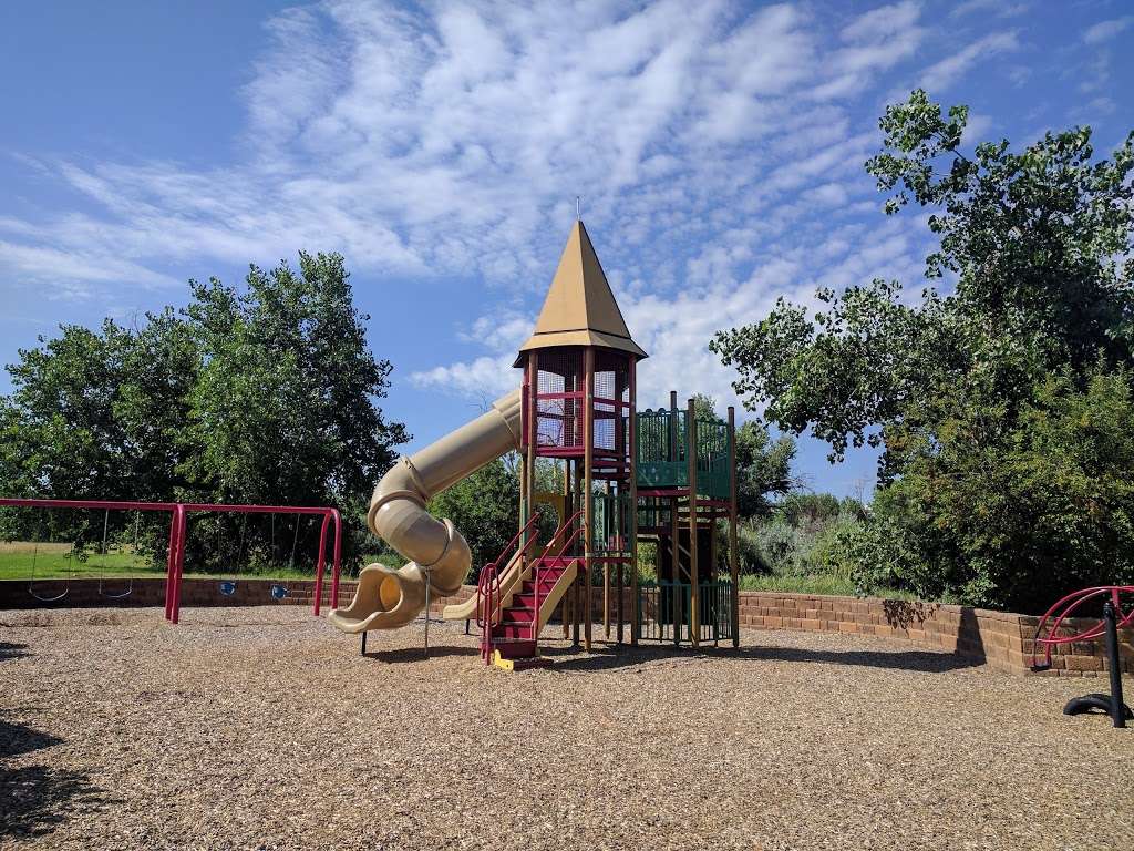 Piney Creek Hollow Park | 6140 S Tower Rd, Aurora, CO 80016, USA | Phone: (303) 269-8400