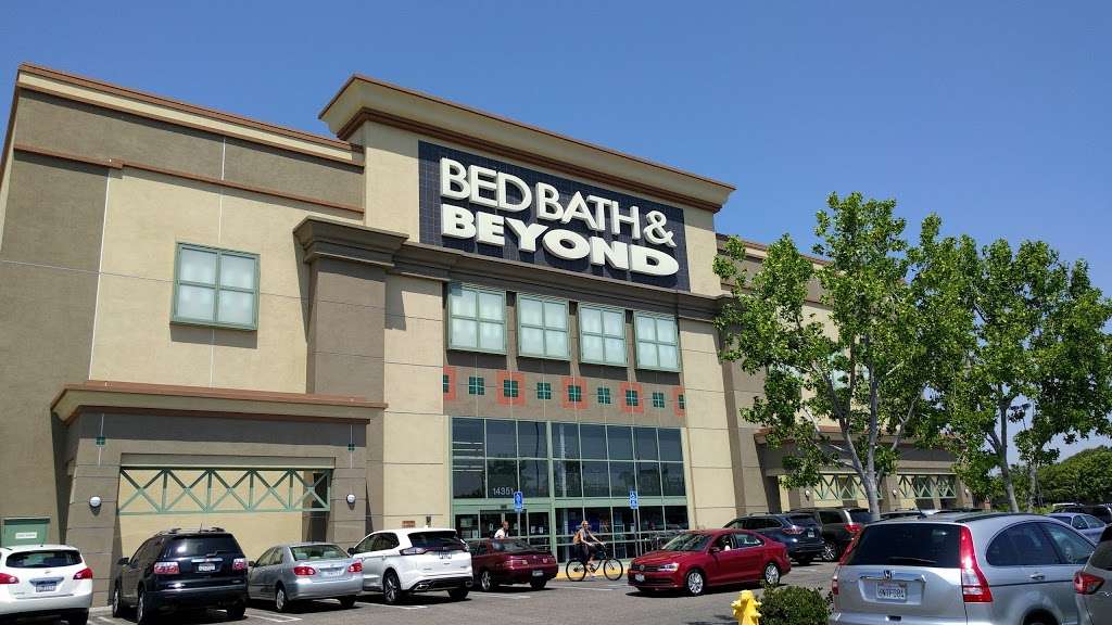 Bed Bath & Beyond | 14351 Hindry Ave, Hawthorne, CA 90250, USA | Phone: (310) 643-9806