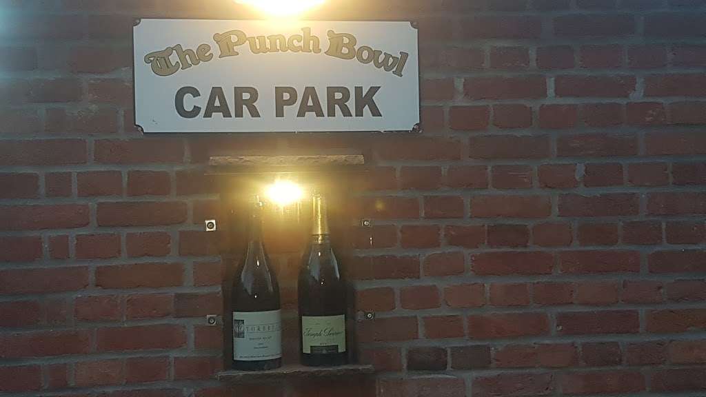 The Punch Bowl | High Easter, Chelmsford CM1 4QW, UK | Phone: 01245 231222