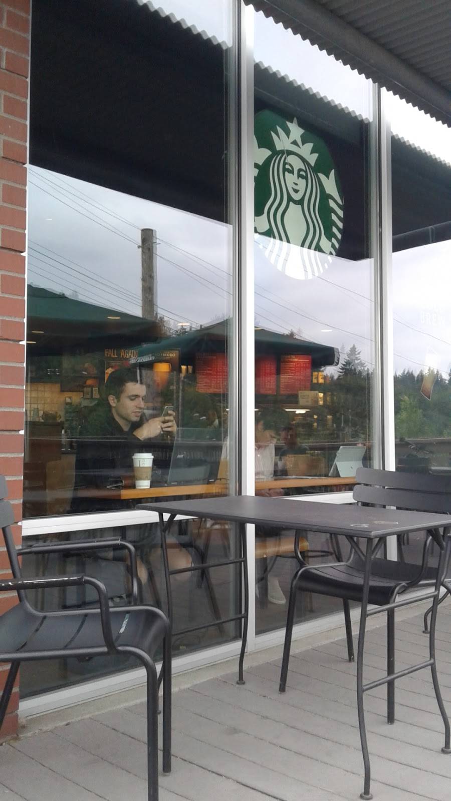 Starbucks | 1850 SW Skyline Blvd, Portland, OR 97221, USA | Phone: (503) 292-1691