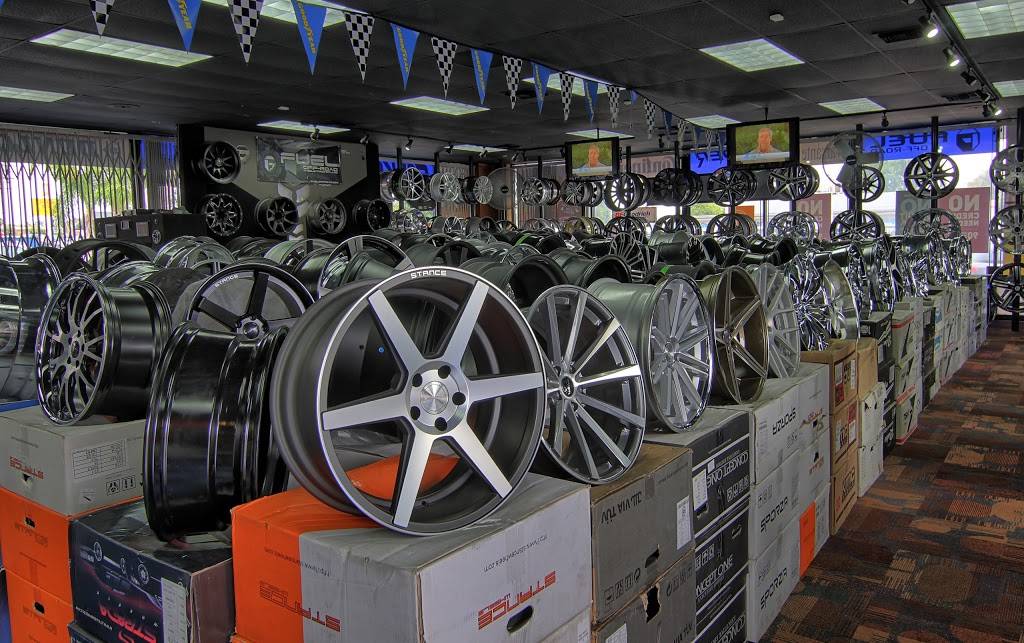 Salinas Tires and Wheels | 221 E Whittier Blvd, La Habra, CA 90631, USA | Phone: (562) 694-0083