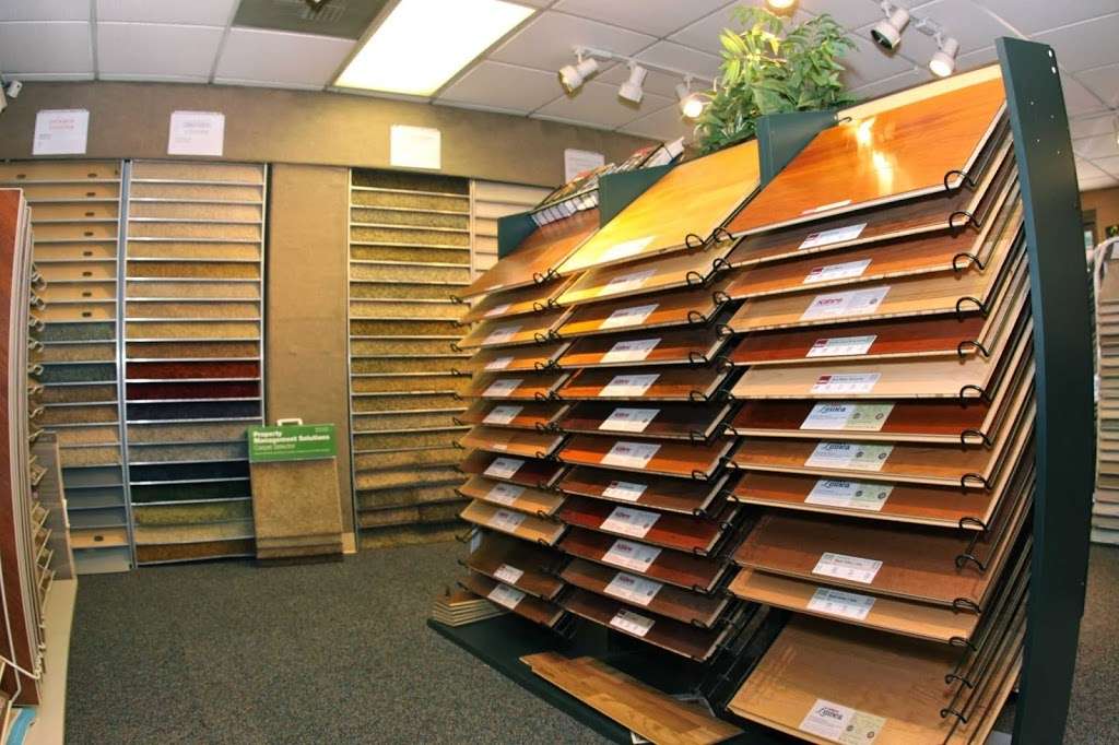 Browns Floor Covering-Intrrs | 7536 Orr Rd, Charlotte, NC 28213, USA | Phone: (704) 596-0900