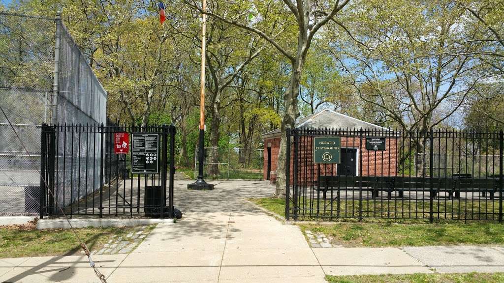 Horatio Playground | Horatio Pkwy, Oakland Gardens, NY 11364 | Phone: (212) 639-9675