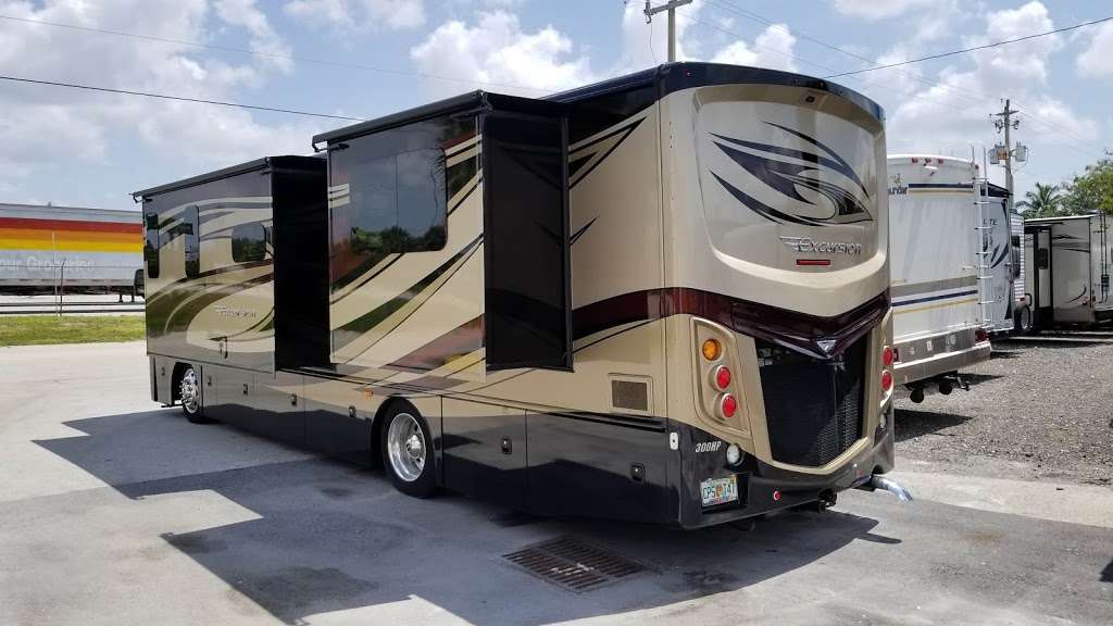 Waits RV Center | 3954 Byron Dr, West Palm Beach, FL 33404 | Phone: (561) 842-4900