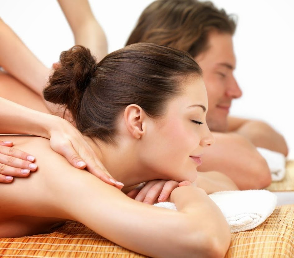 Hand & Stone Massage & Facial Spa | 16525 Lexington Blvd #150, Sugar Land, TX 77479, USA | Phone: (832) 939-3992