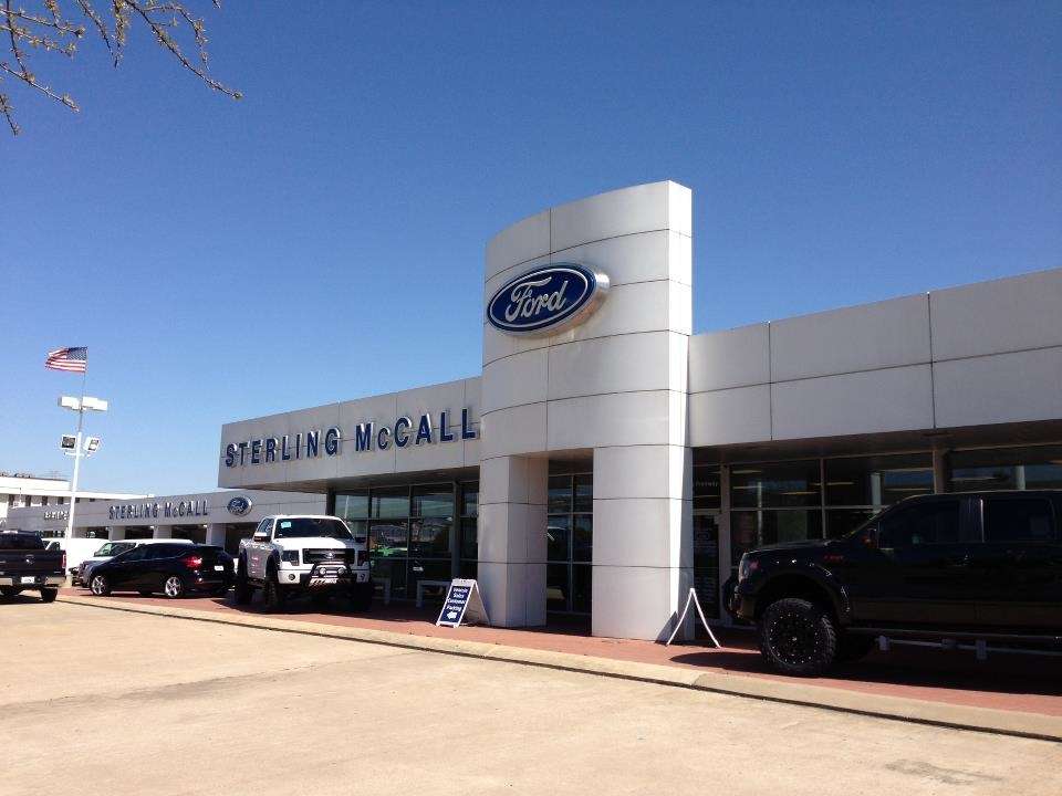 Sterling McCall Collision Center of Houston | 6445 Southwest Fwy, Houston, TX 77074, USA | Phone: (281) 588-5400