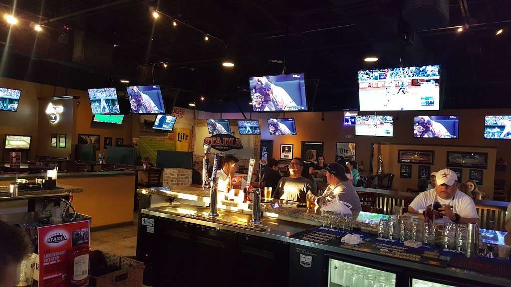 Stadia Sports Grill | 1853 Pearland Pkwy #135, Pearland, TX 77581, USA | Phone: (832) 486-9611