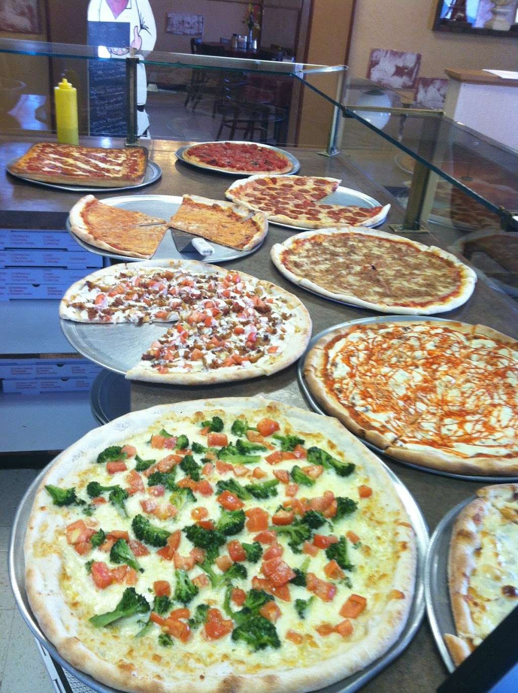 Penndel Pizza | 15 W Lincoln Hwy, Penndel, PA 19047 | Phone: (215) 757-2611