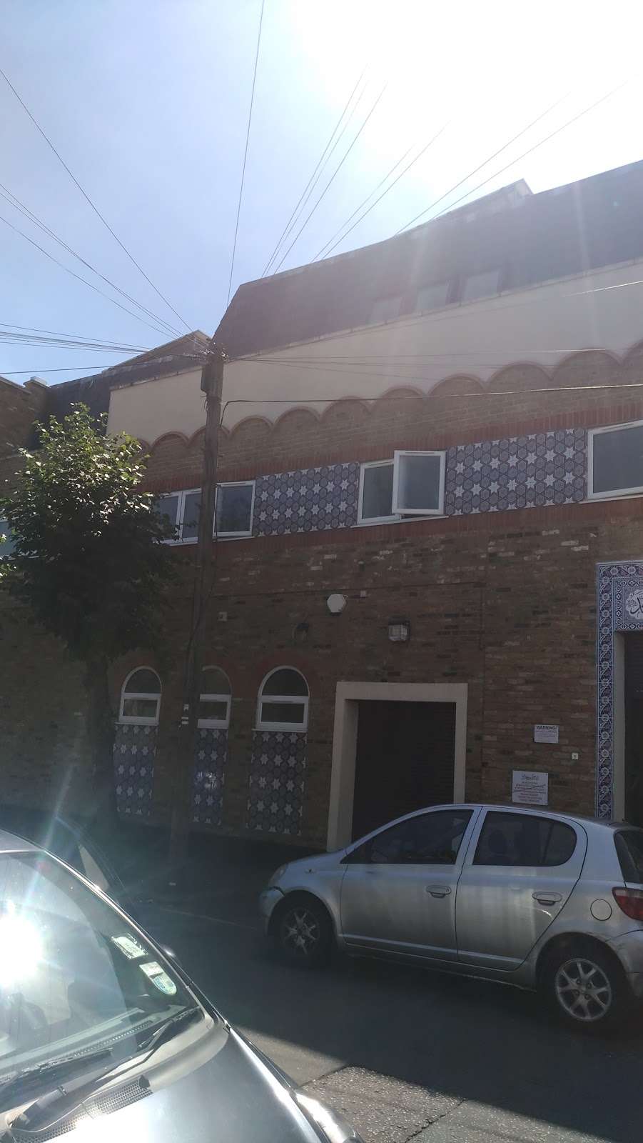 Muslim Community Centre | 175A Plashet Grove, London E6 1BX, UK | Phone: 020 8552 6133
