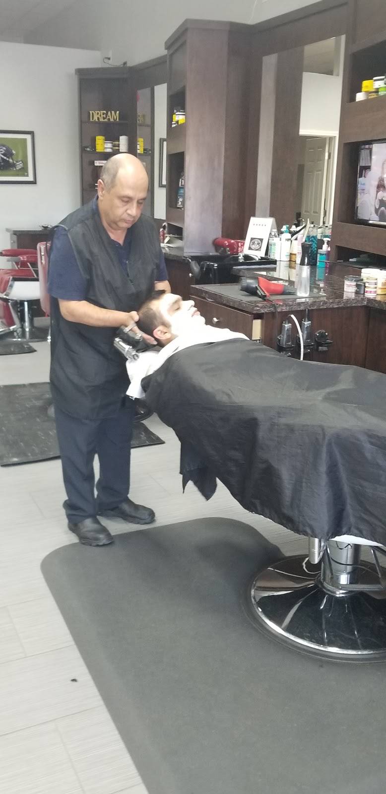 Master Barbershop | 7342 E Shea Blvd, Scottsdale, AZ 85260, USA | Phone: (480) 686-9300