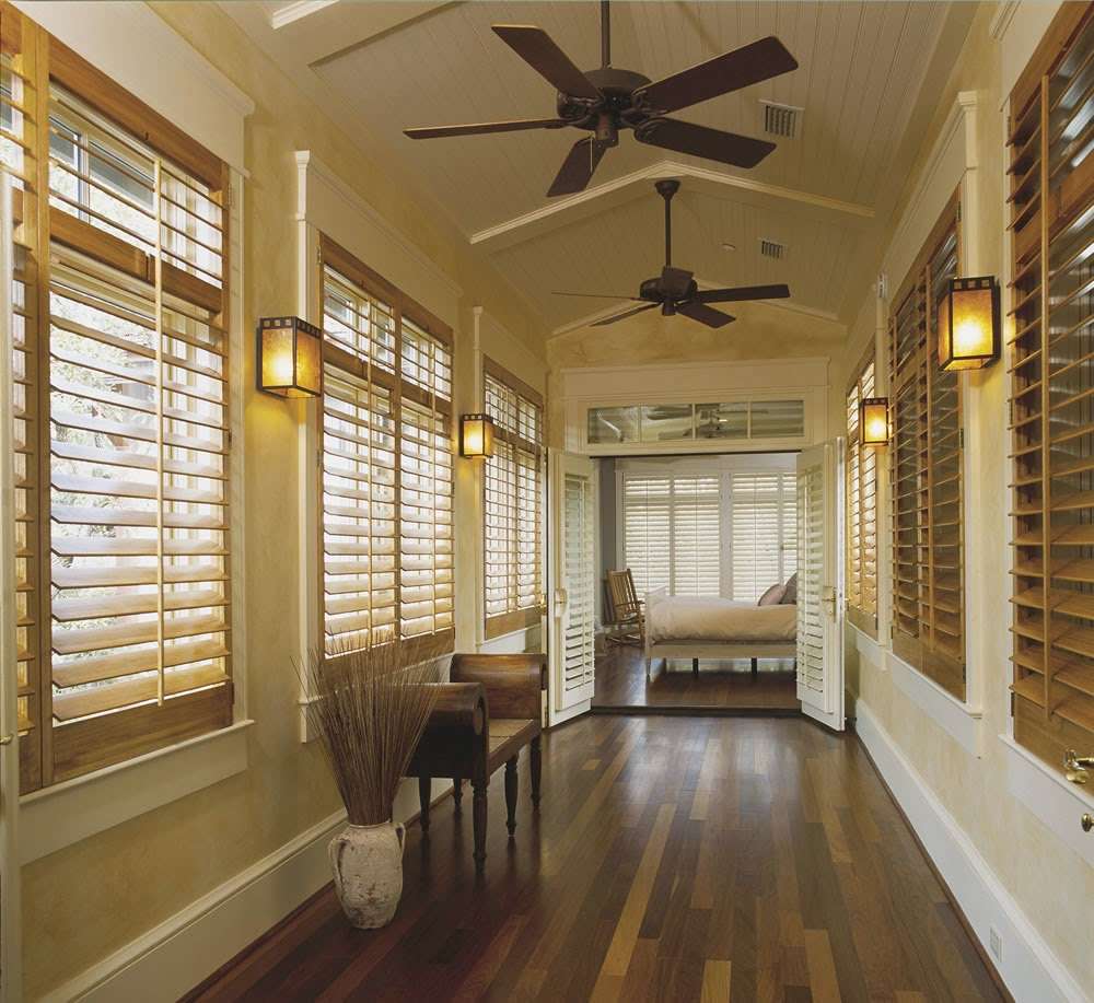 Signature Shutters of Houston | 3732 Armand Dr, Dickinson, TX 77539 | Phone: (832) 404-2400