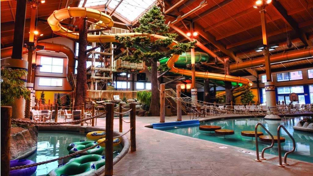 Timber Ridge Lodge & Waterpark | 7020 Grand Geneva Way, Lake Geneva, WI 53147, USA | Phone: (262) 249-3400