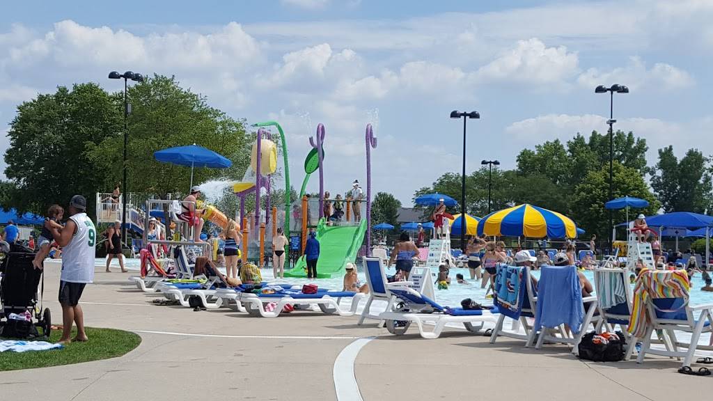 Centennial Park Aquatic Center | West Ave, Orland Park, IL 60462, USA