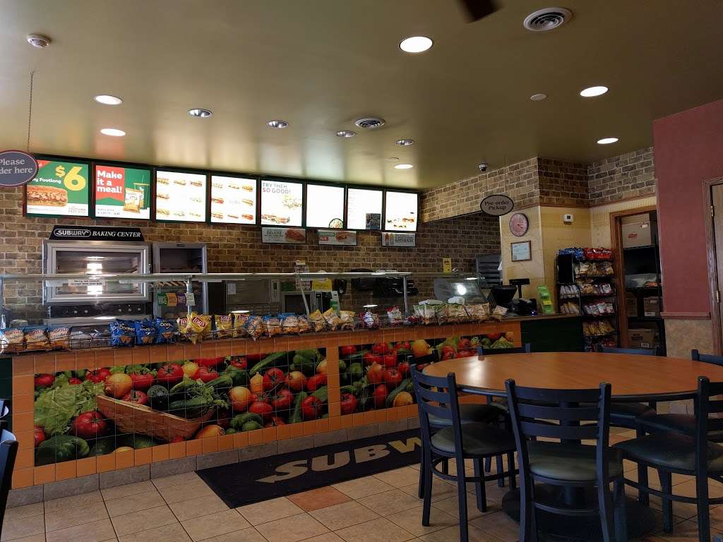 Subway Restaurants | 422 S Governors Hwy, Peotone, IL 60468, USA | Phone: (708) 258-6272