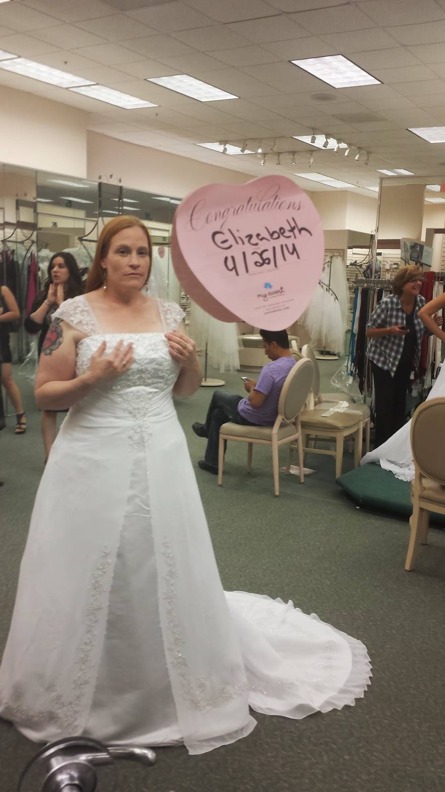 David’s Bridal | 12225 SE 82nd Ave, Happy Valley, OR 97086, USA | Phone: (503) 653-9800