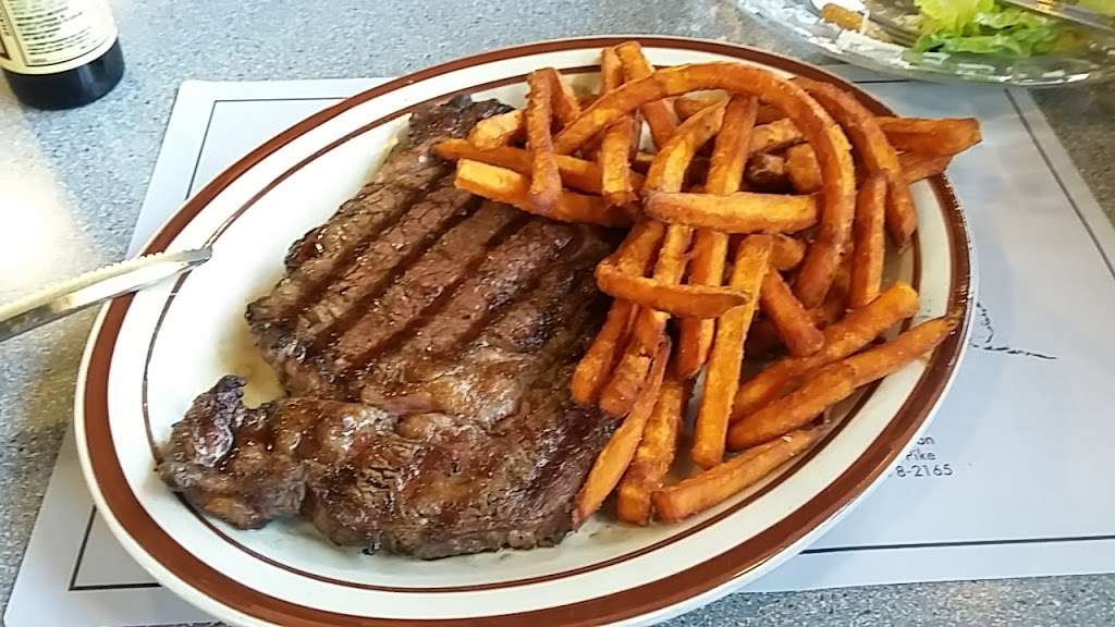 Charcoal Pit | 2600 Concord Pike, Wilmington, DE 19803, USA | Phone: (302) 478-2165