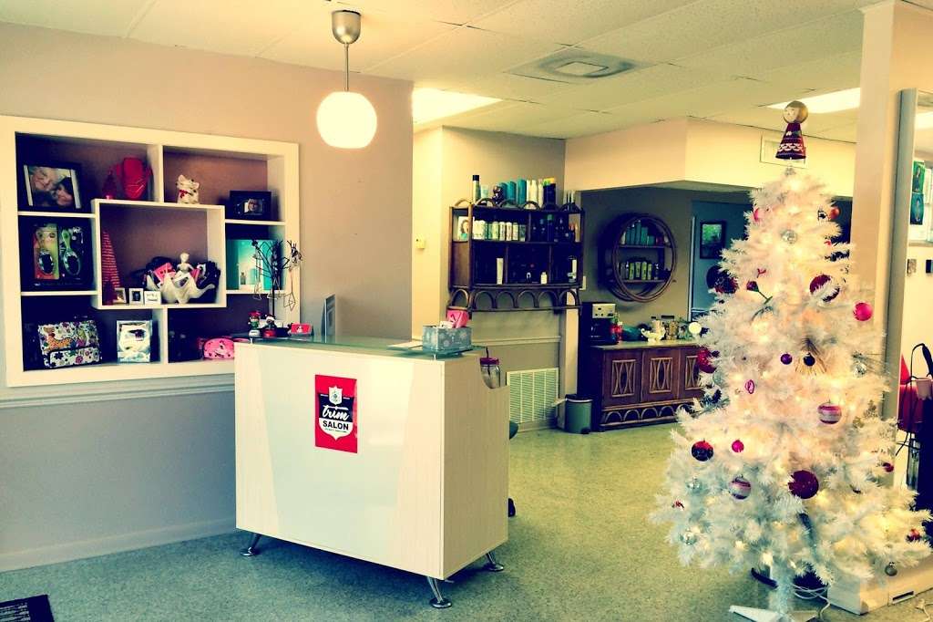 Trim Salon & Spa | 1910 Alden Rd, Orlando, FL 32803, USA | Phone: (407) 898-4256