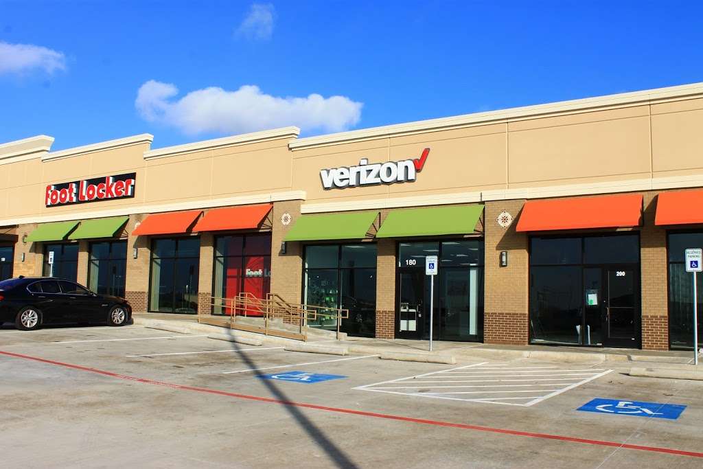 Verizon Wireless Mesquite Buckner | 5550 S Buckner Blvd #180, Mesquite, TX 75149, USA | Phone: (214) 324-6900