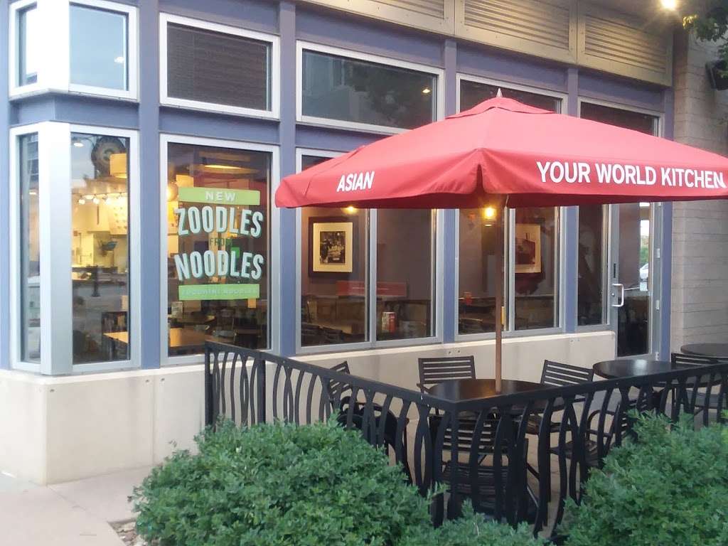 Noodles and Company | 7401 E 29th Ave, Denver, CO 80238, USA | Phone: (303) 780-0044