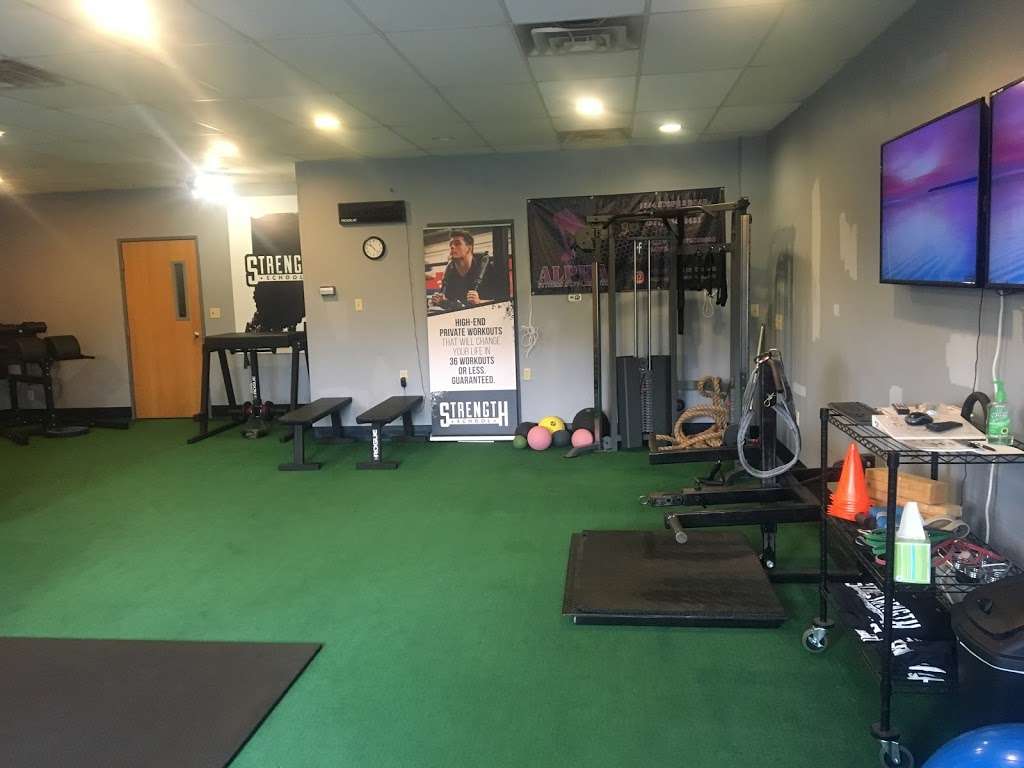 Strength School Greenwood | 5545 South Meridian Street, Inside of Extra Innings, Indianapolis, IN 46217, USA | Phone: (317) 746-9118