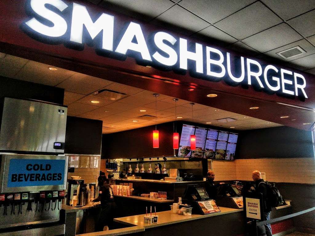 Smashburger | 4 Aviation Cir, Arlington, VA 22202, USA | Phone: (703) 413-3220