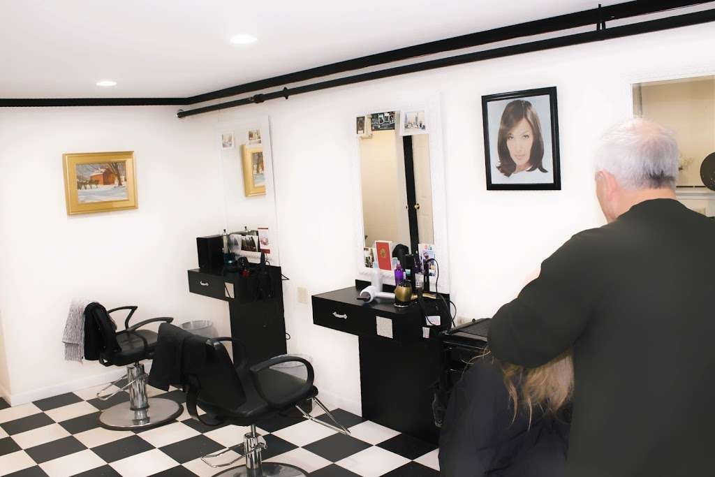 Nasers Salon | 33 Main St #1, Newtown, CT 06470, USA | Phone: (203) 364-1417